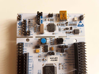 Mehr über den Artikel erfahren Umbau eines China-Klon-ST-Link V2 zum ST-Link V2.1